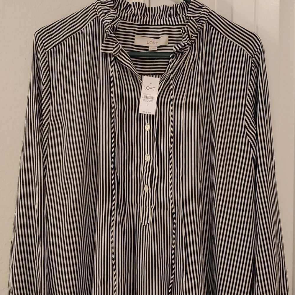 Business casual blouse